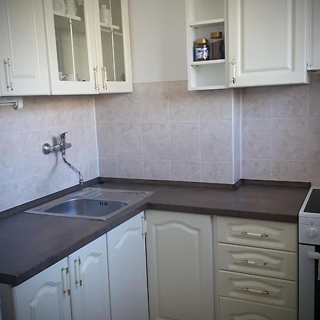 Harmony Hall Apartments Hradec Králové Esterno foto